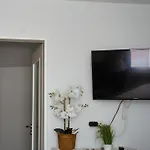 Neu! Mien Luette Boe Spo * Böhl